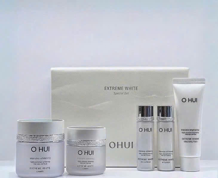 Set Kem dưỡng trắng da OHUI Extreme White Cream – dòng sản phẩm dưỡng trắng, mờ thâm nám và ngăn lão hóa