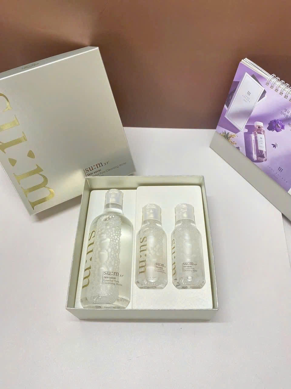 Set 3 Chai Nước Tẩy Trang Làm Sạch 3 trong 1 Su:m37 Skin Saver (Tổng 600ml)