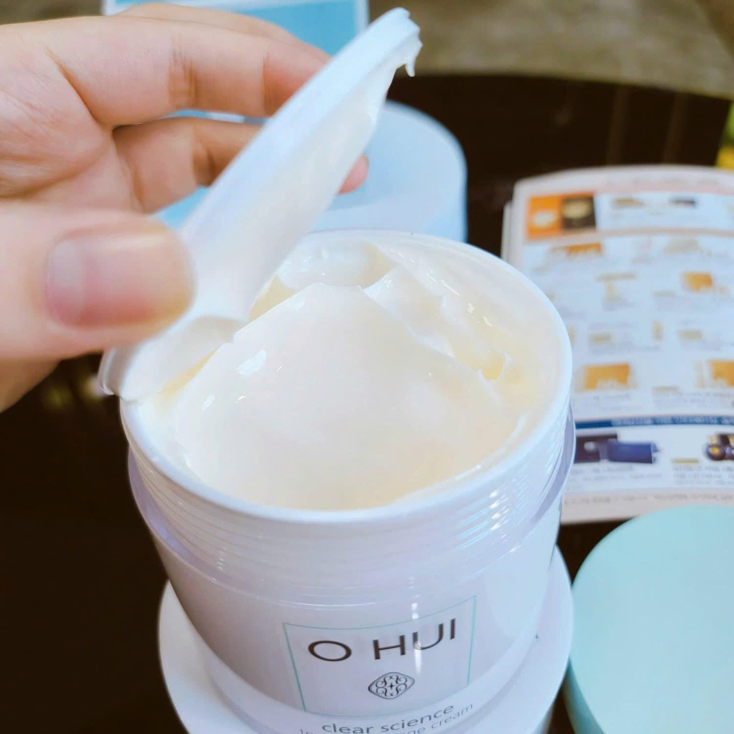 Kem Massage Mặt Ohui Clear Science Tender Massage Cream 230ml