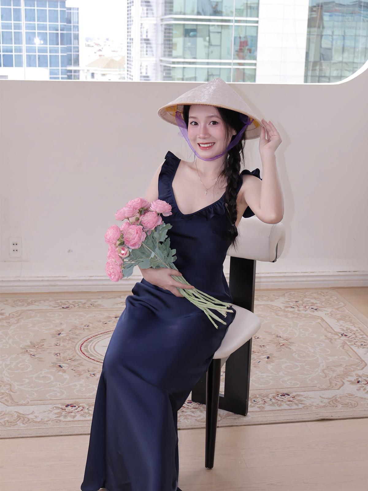 |DLD-027| Đầm Lụa 2 Dây Bèo, Form Dài Có Dây Kéo