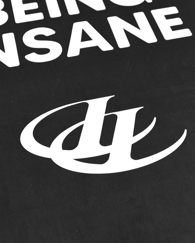 Insane® Urban Towel - Black