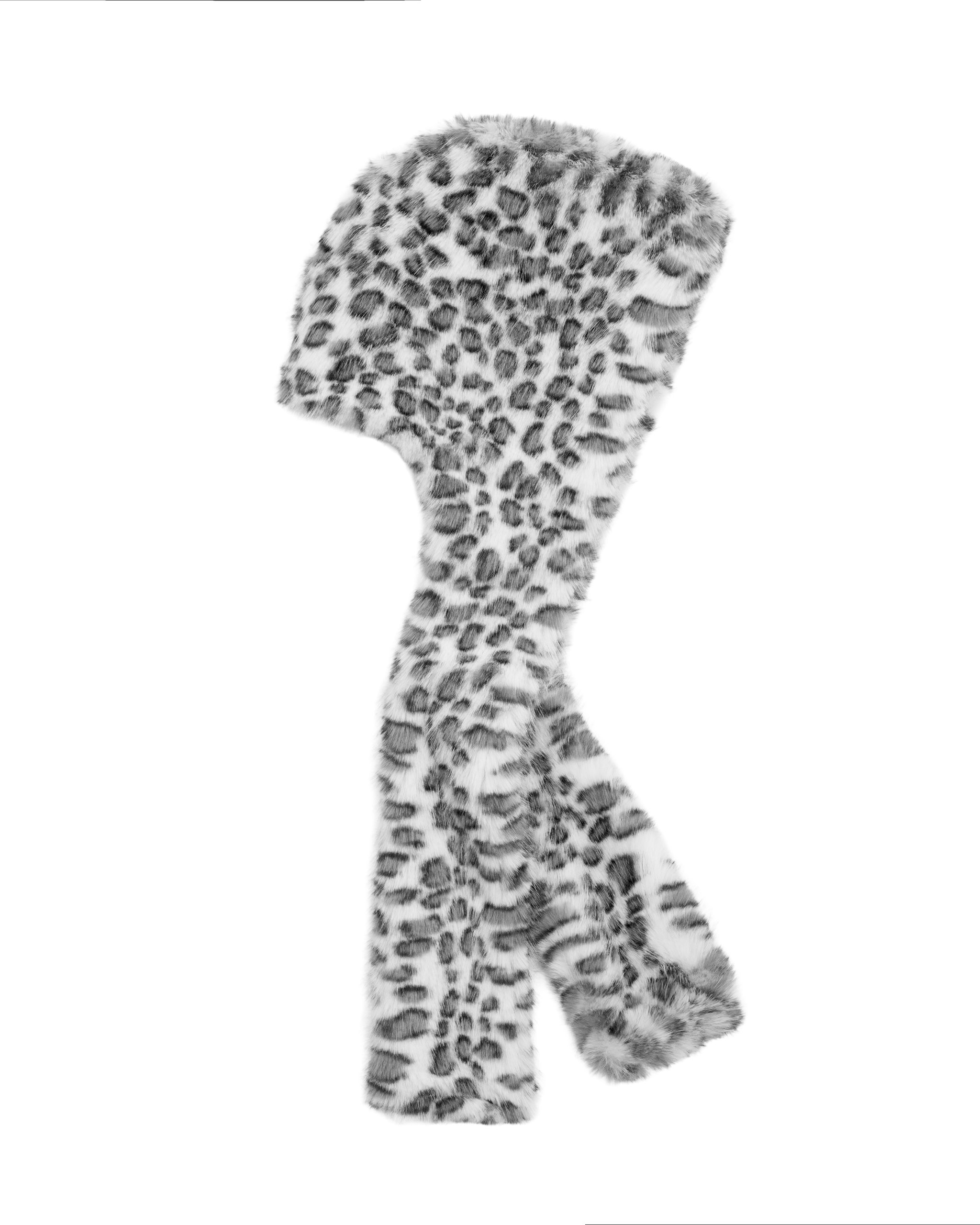 Insane® Arctic Leopard Scarf