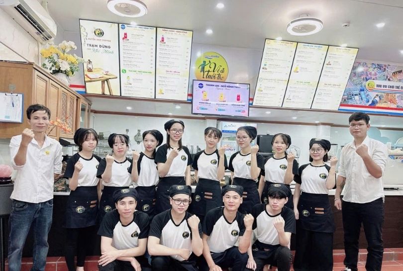Khám phá đội ngũ nhân sự tại Huyền Học Coffee – Linh hồn của quán cà phê Bắc Ninh độc đáo
