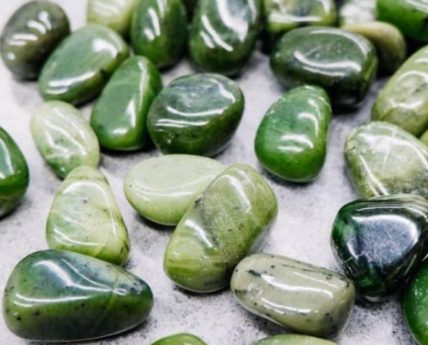 Các Vật Phẩm Bằng Đá Quý và Khoáng Vật Trong Phong Thủy_KBPT53