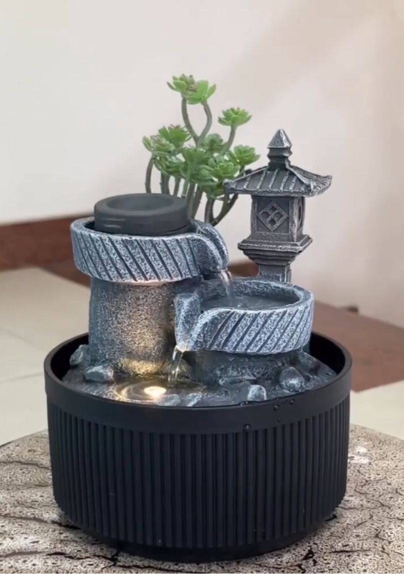 Thác Nước Phong Thủy Mini TNMKB06 – Dáng Cối Xay Trang Trí Bàn Làm Việc