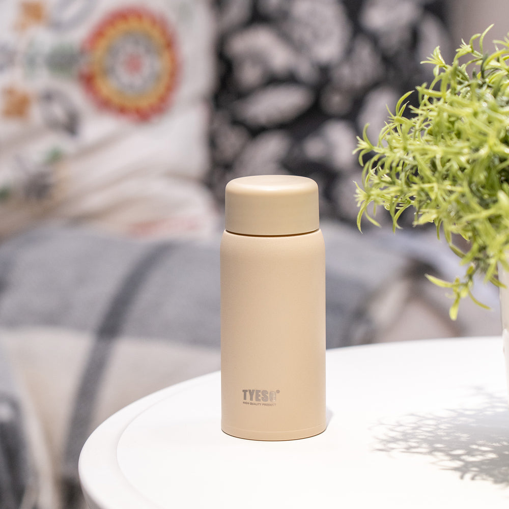 7oz（200ml）- Bình bỏ túi mini TYESO có vẻ ngoài dễ thương