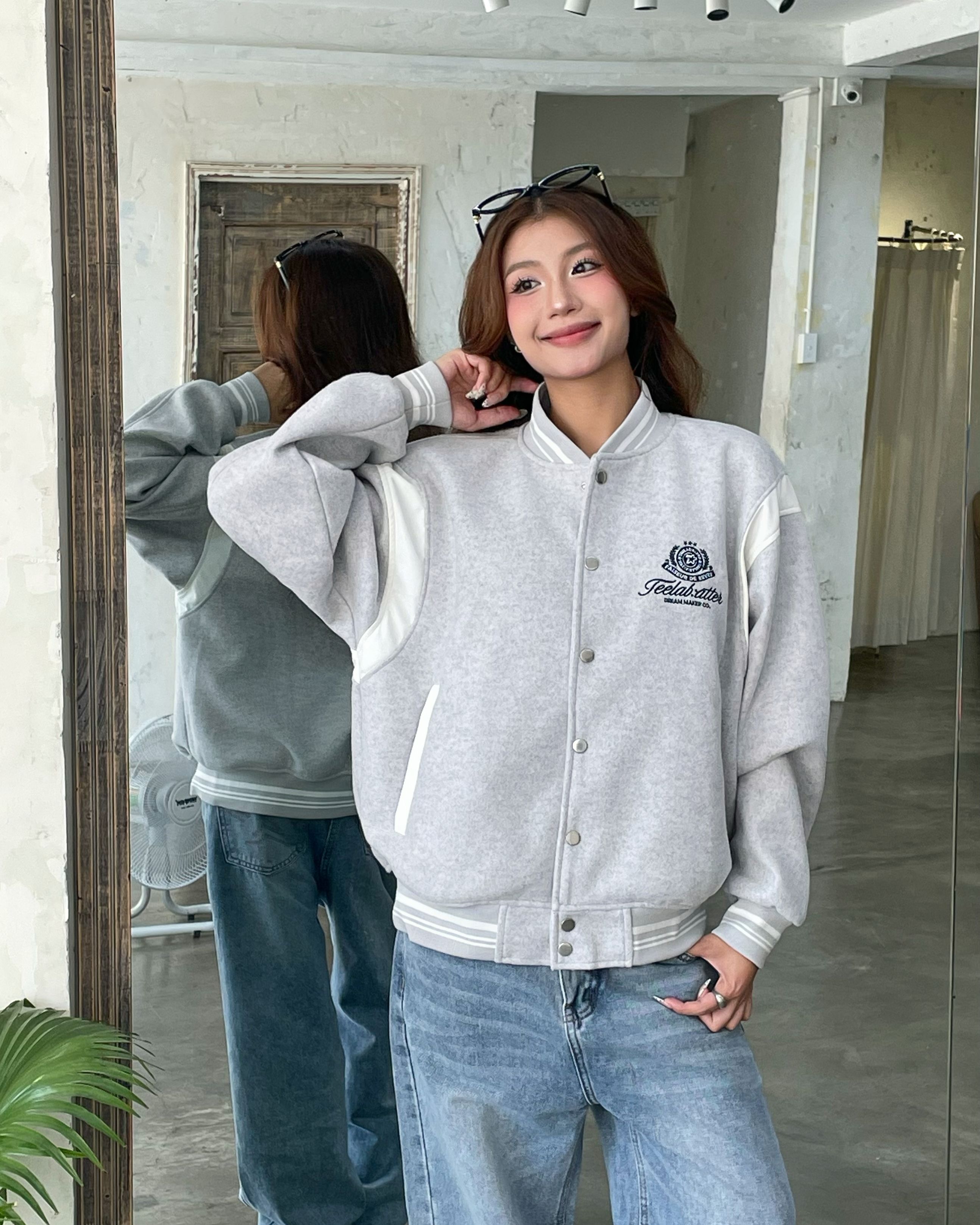 Áo khoác Local Brand Unisex Teelab Preppy Varsity Jacket AK122