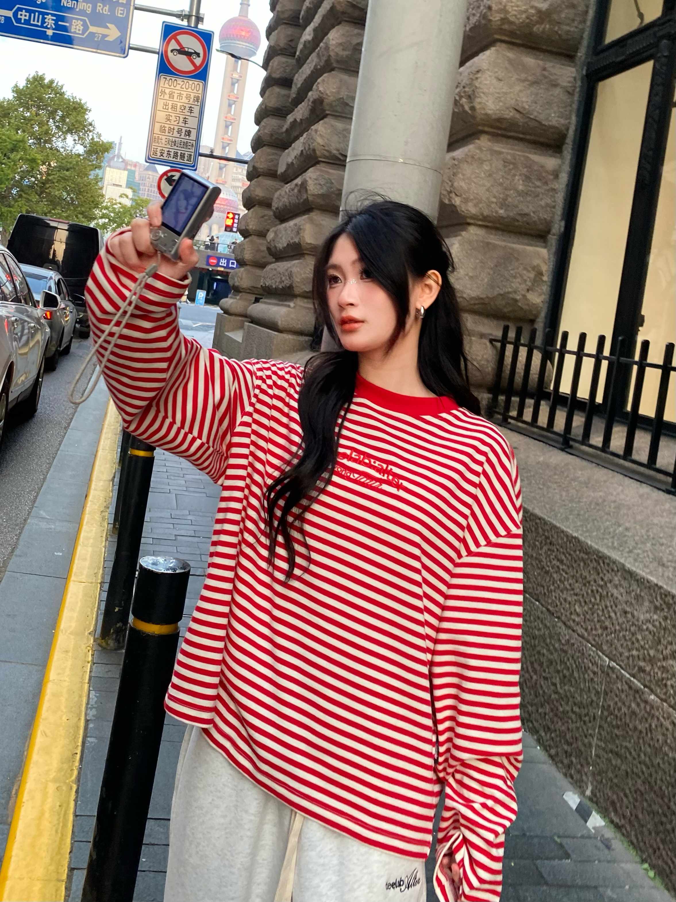 Áo Thun Sọc Dài Tay Local Brand Unisex Teelab Alter State TS358