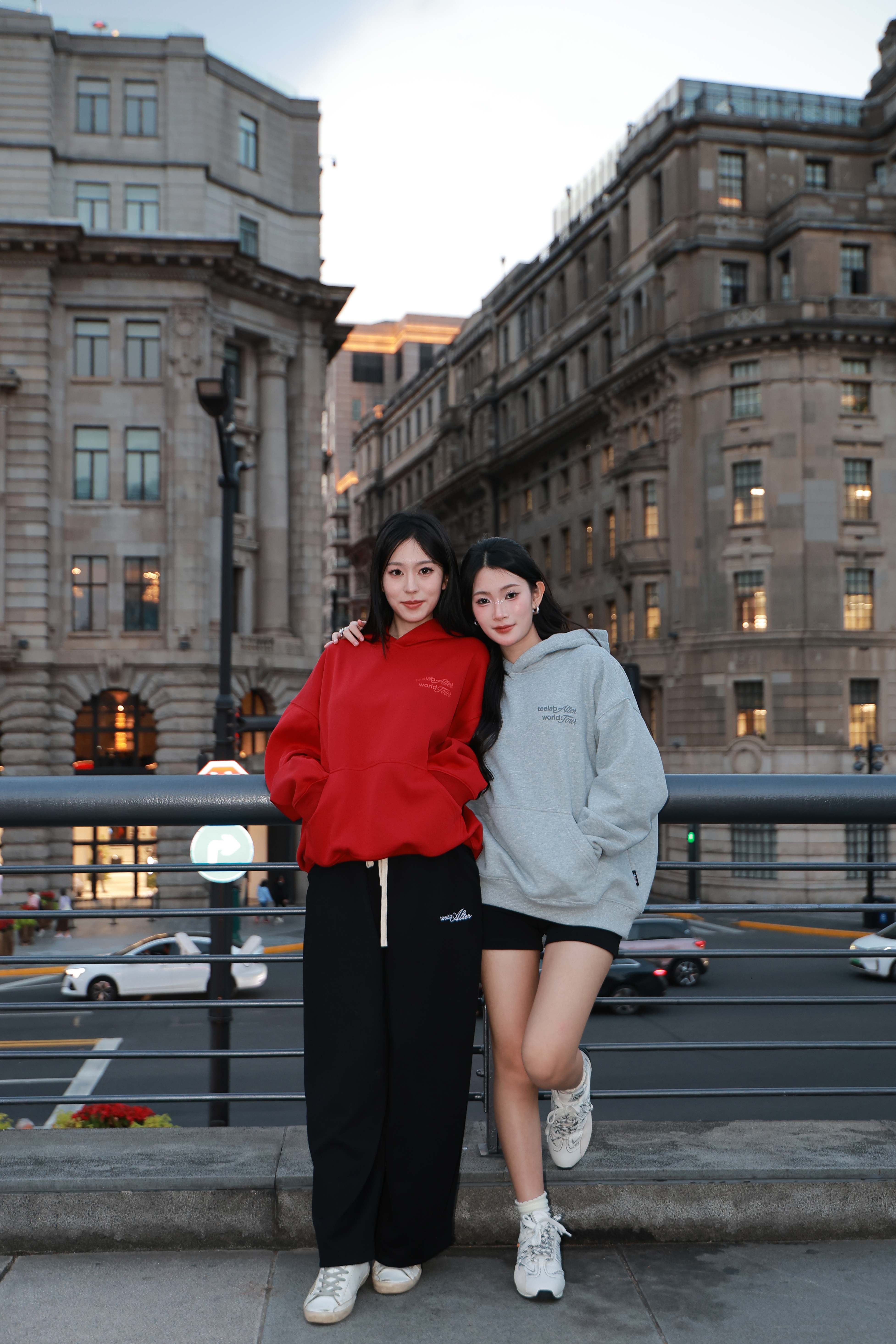 Áo Hoodie Local Brand Unisex Teelab World Tour HD130