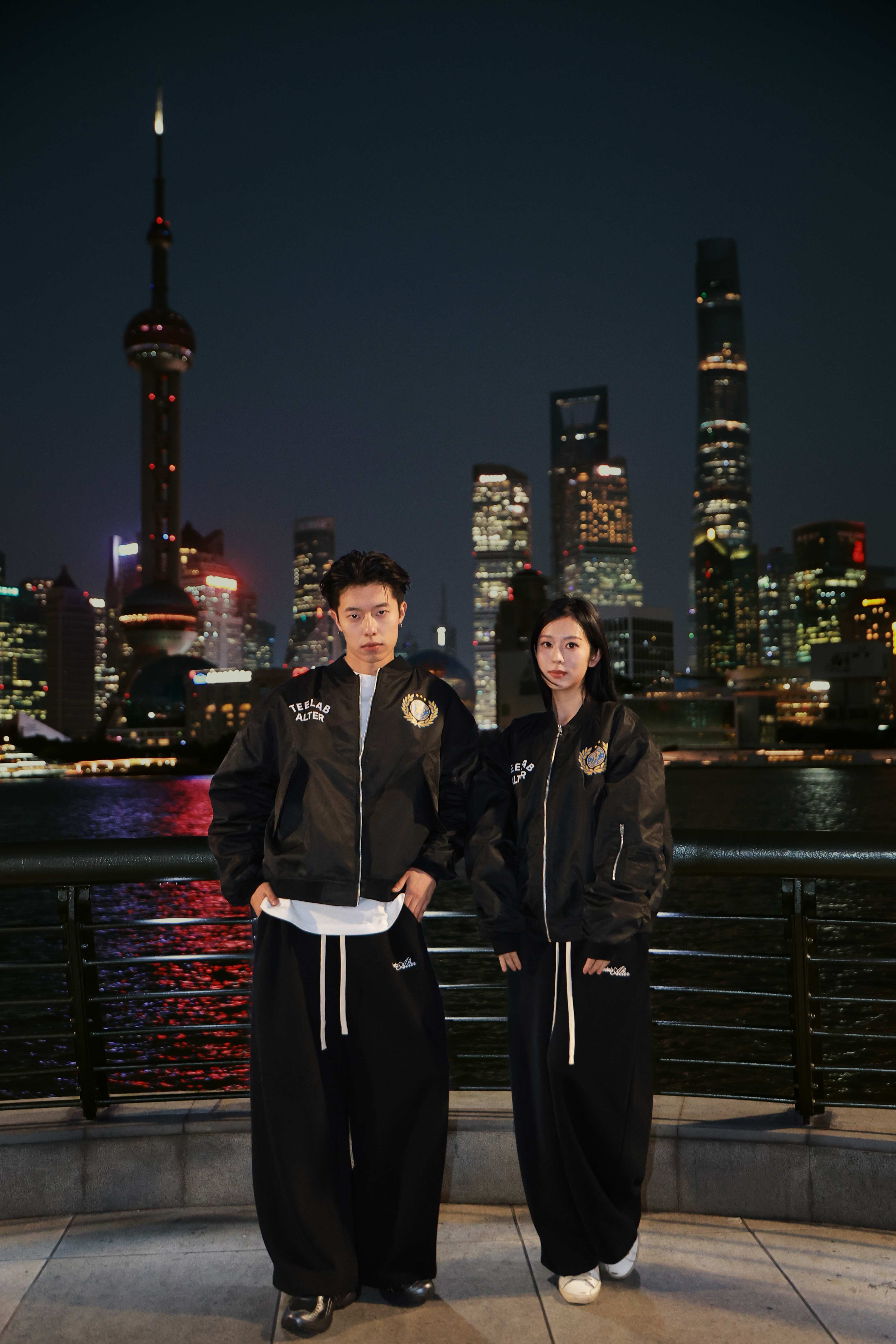 Áo khoác Bomber Dù Local Brand Unisex Teelab World Tour AK135