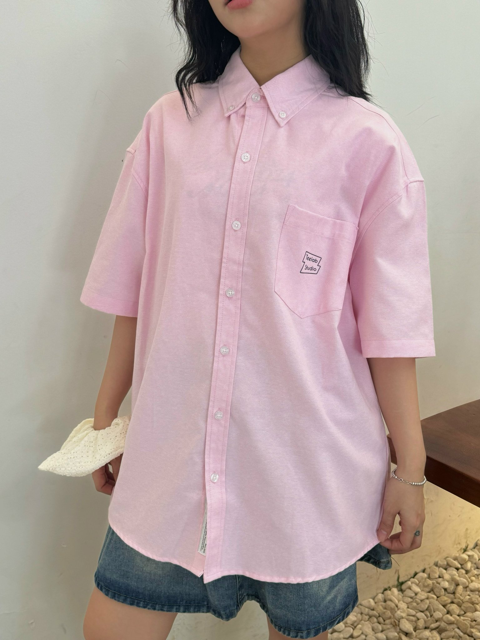 Áo Sơ Mi Cộc Tay Teelab Local Brand Unisex Eco Oxford Logo Signature Shirt SS068