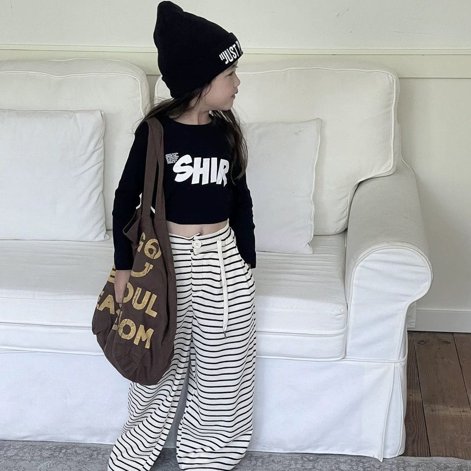 Áo croptop dài tay đen