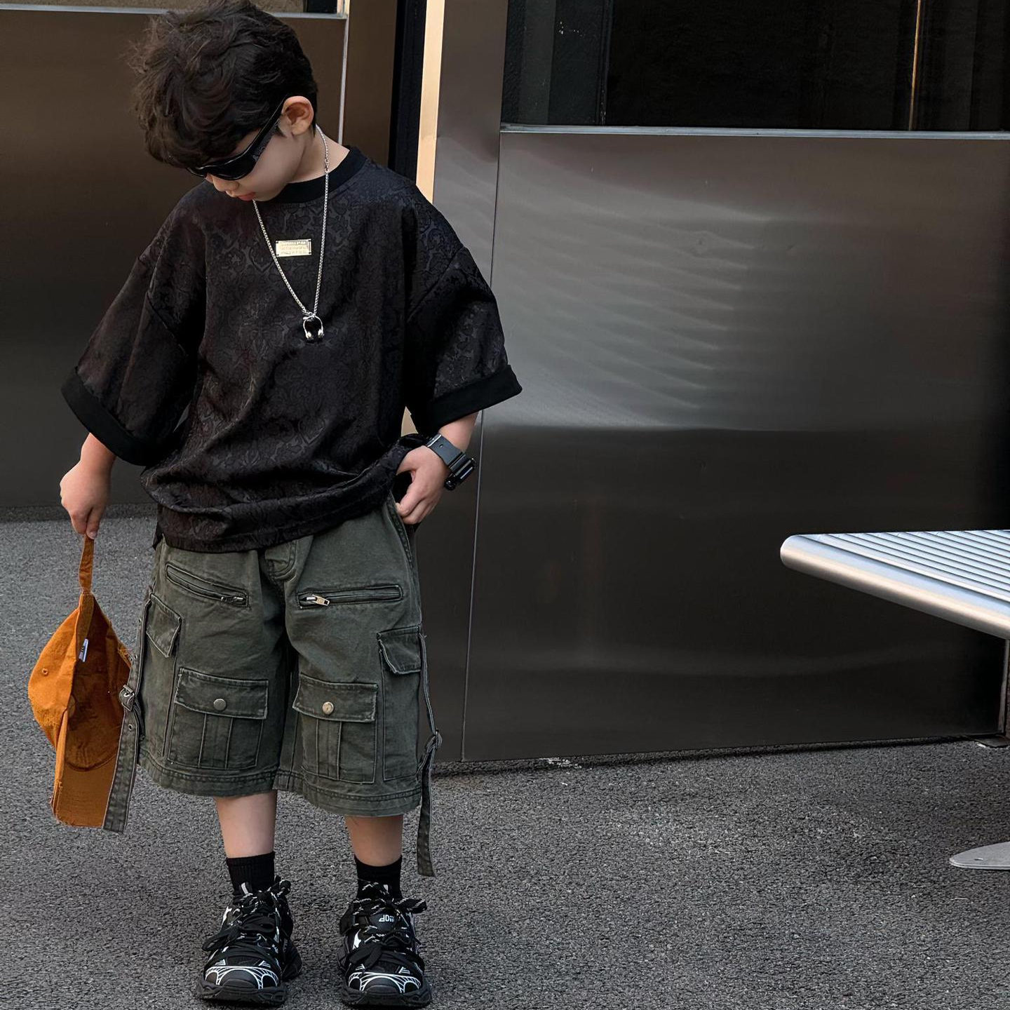 AN Đen Họa Tiết Bạc FS