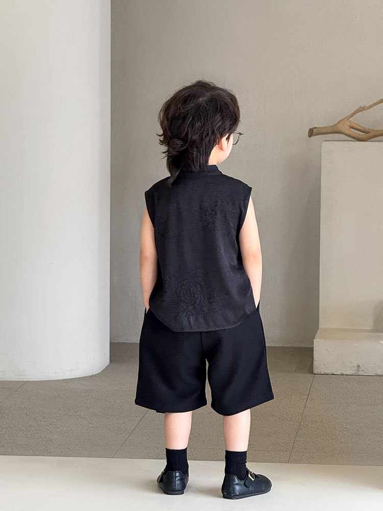 SN Áo Đen Thêu Quần Vạt YH