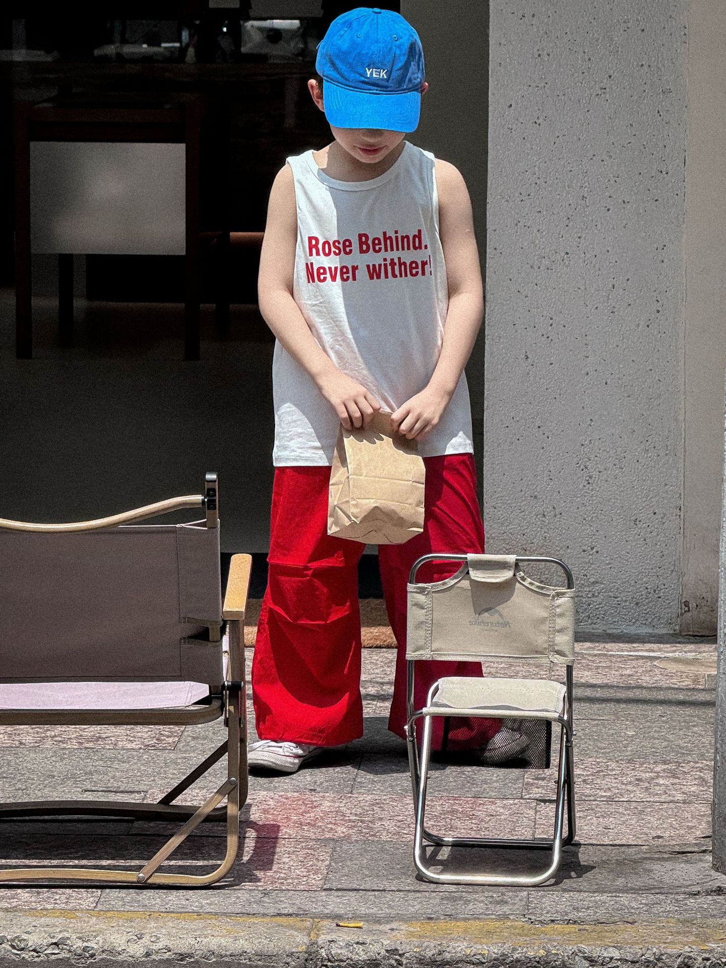 Áo Ba Lỗ Trắng Chữ Đỏ PL