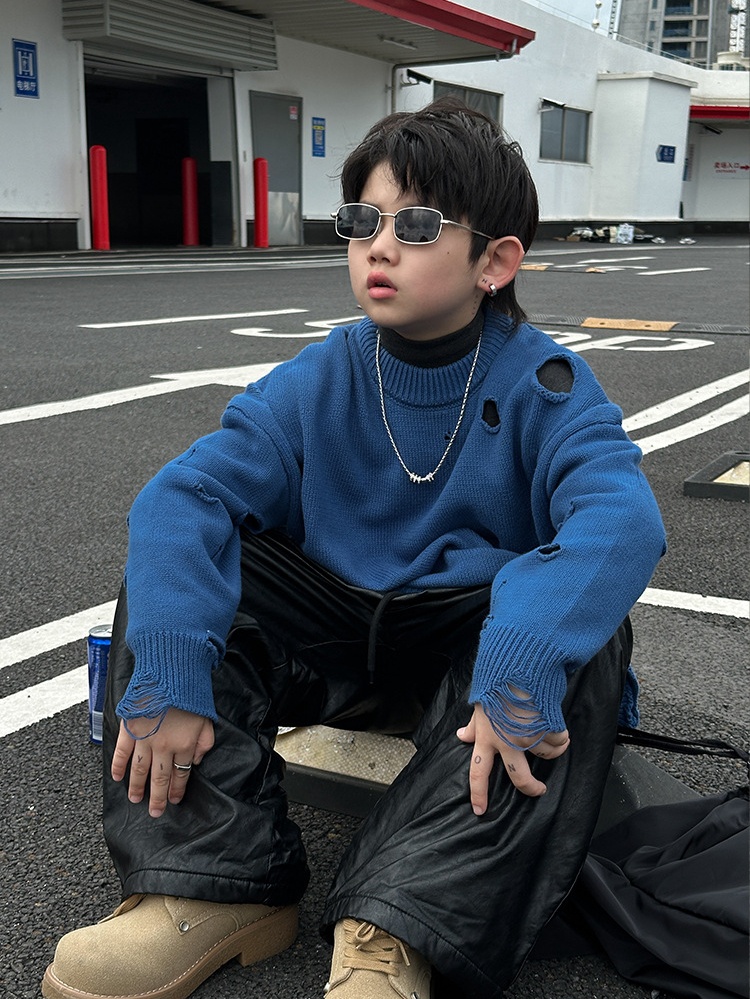 Áo Dài Len Xanh Rách Ly