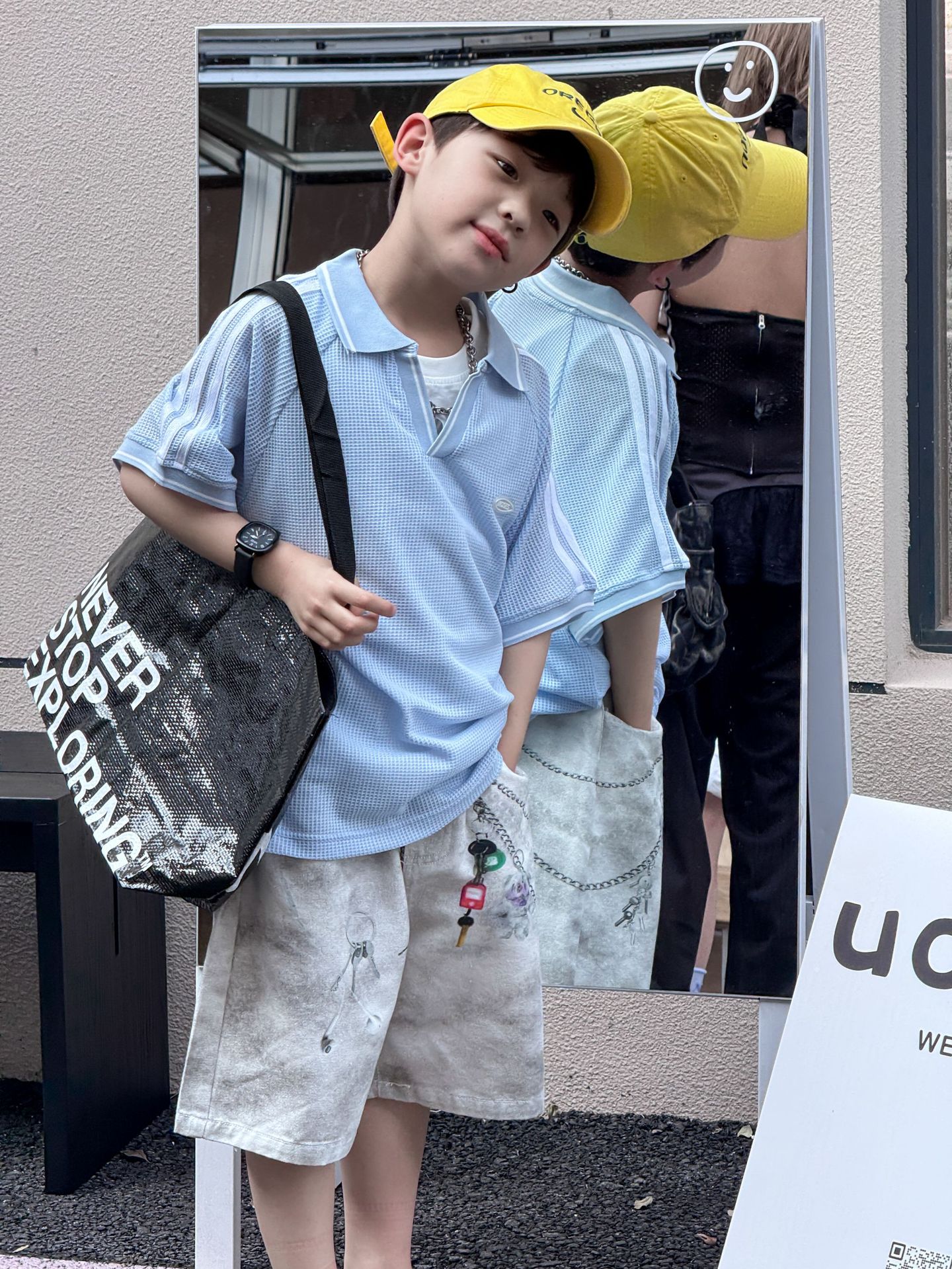 Quần Ngắn Jean Loang Khóa Trắng PL