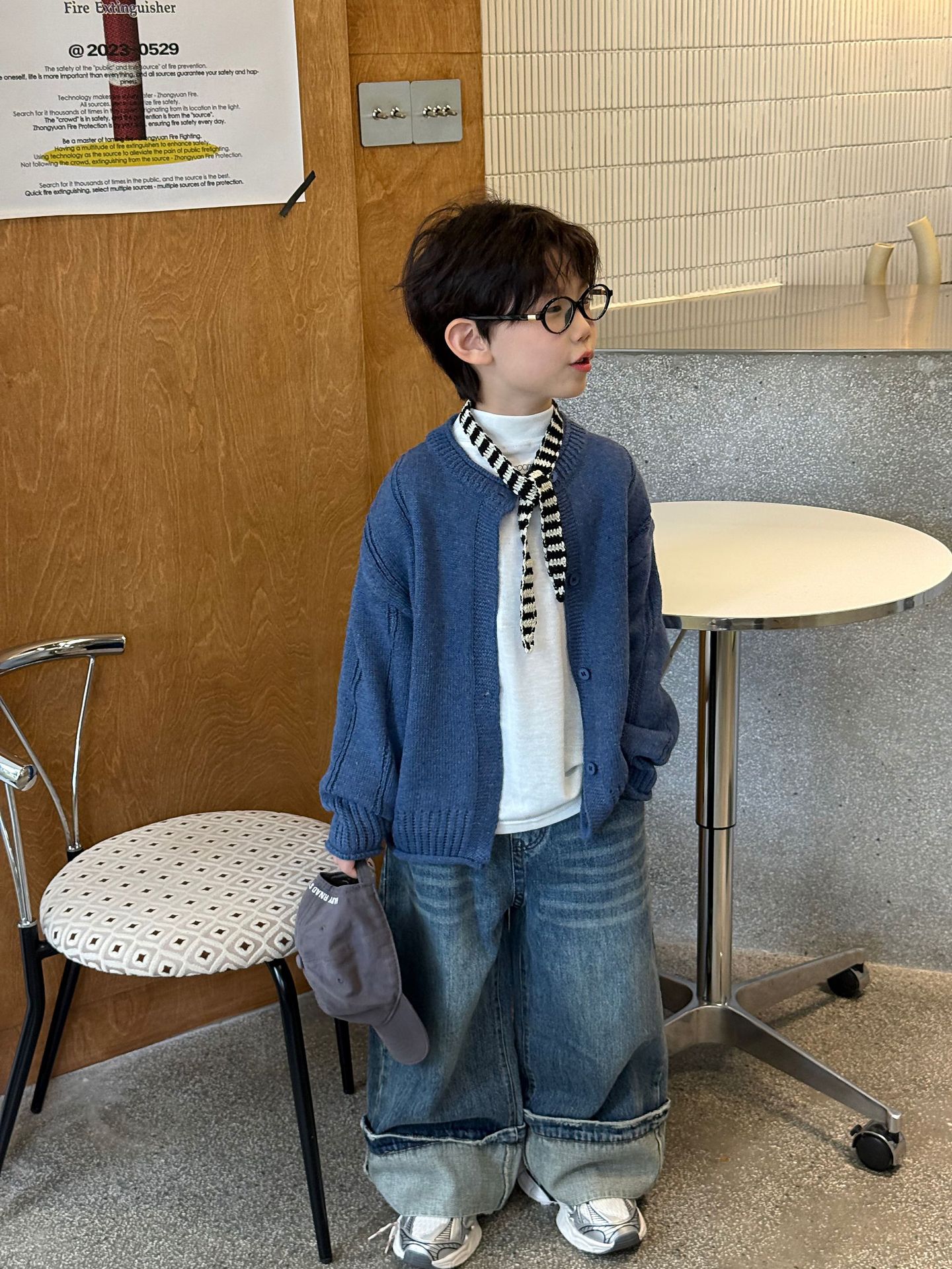 Áo Khoác Len Xanh Navy FS