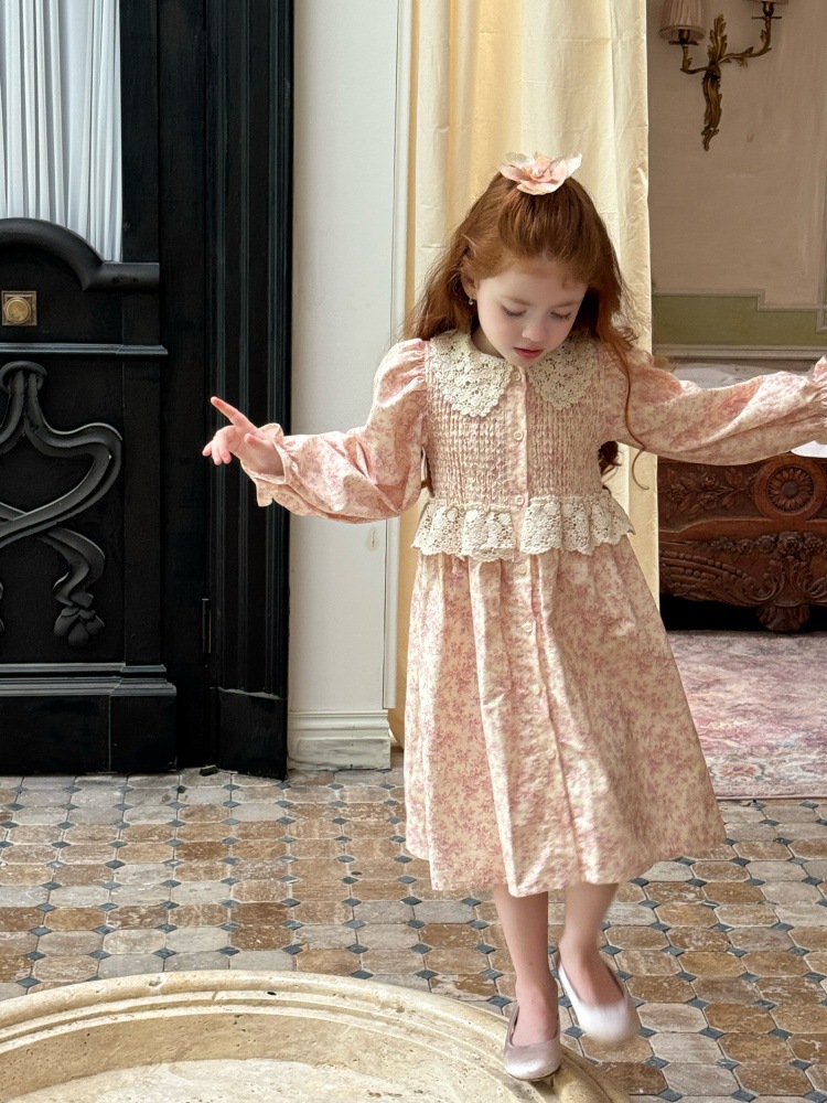 VD Kem Hoa Hồng Cổ Ren Chengle