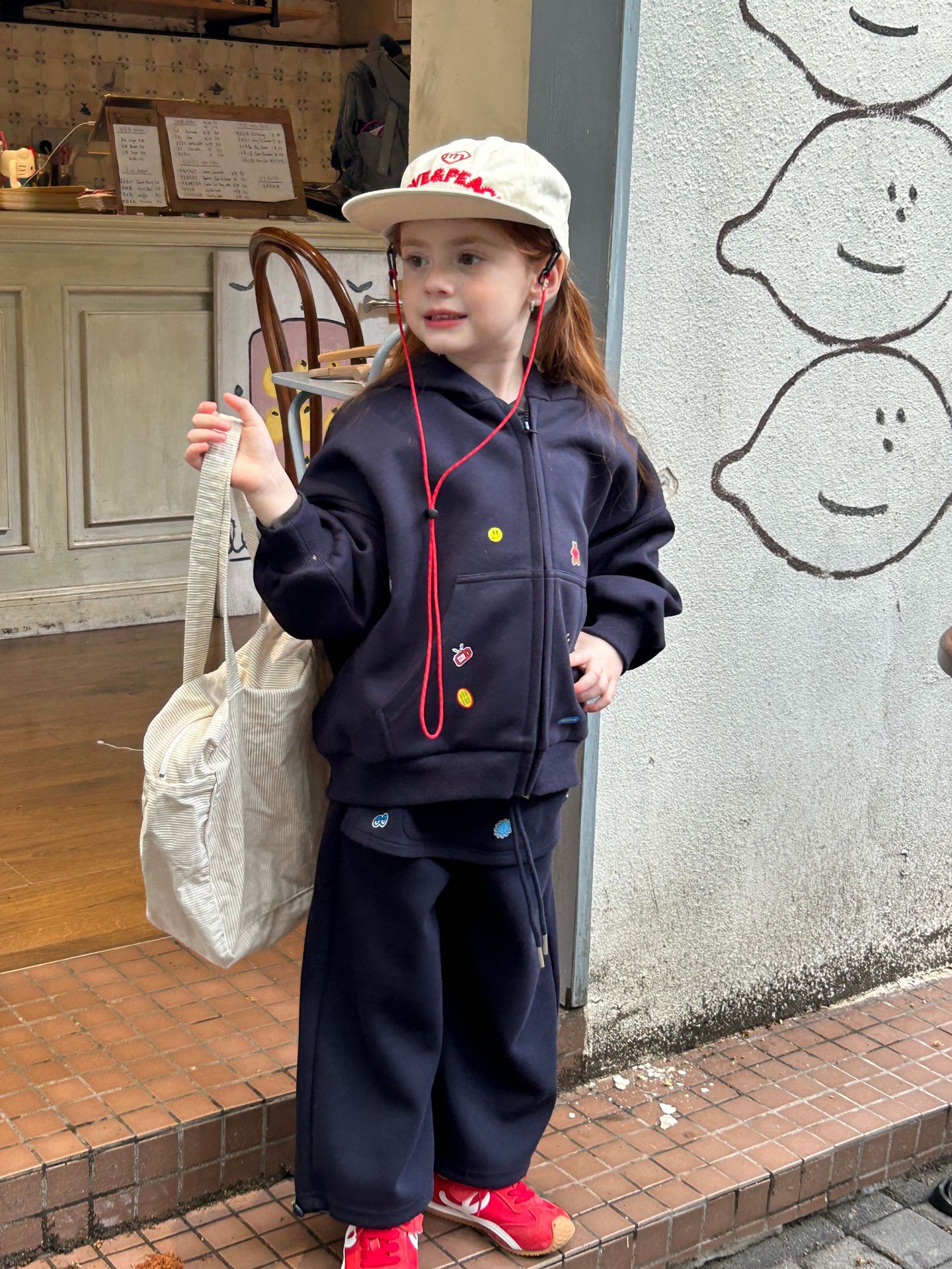 Set Dài Kéo Xanh Sticker Peach