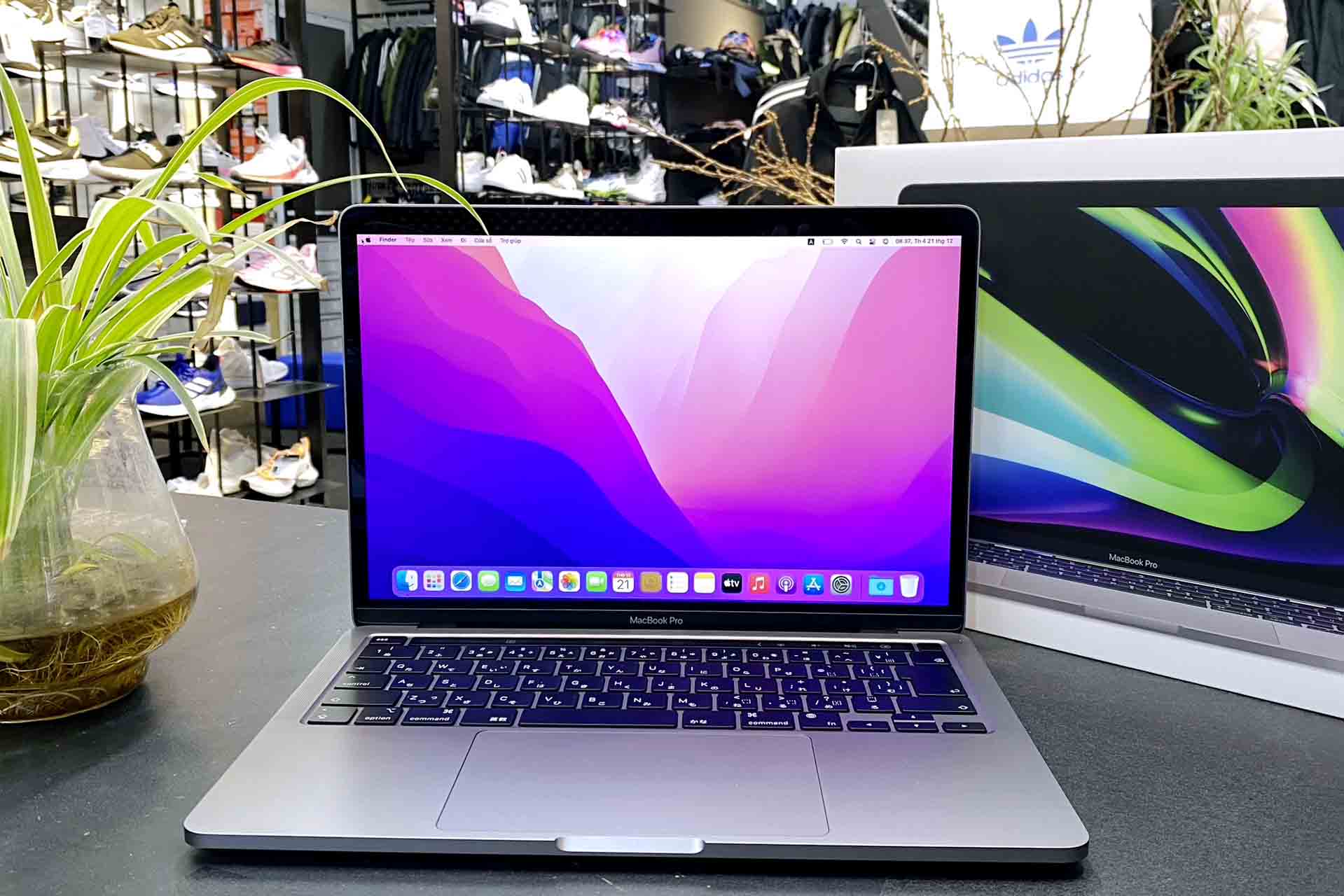 Apple Macbook