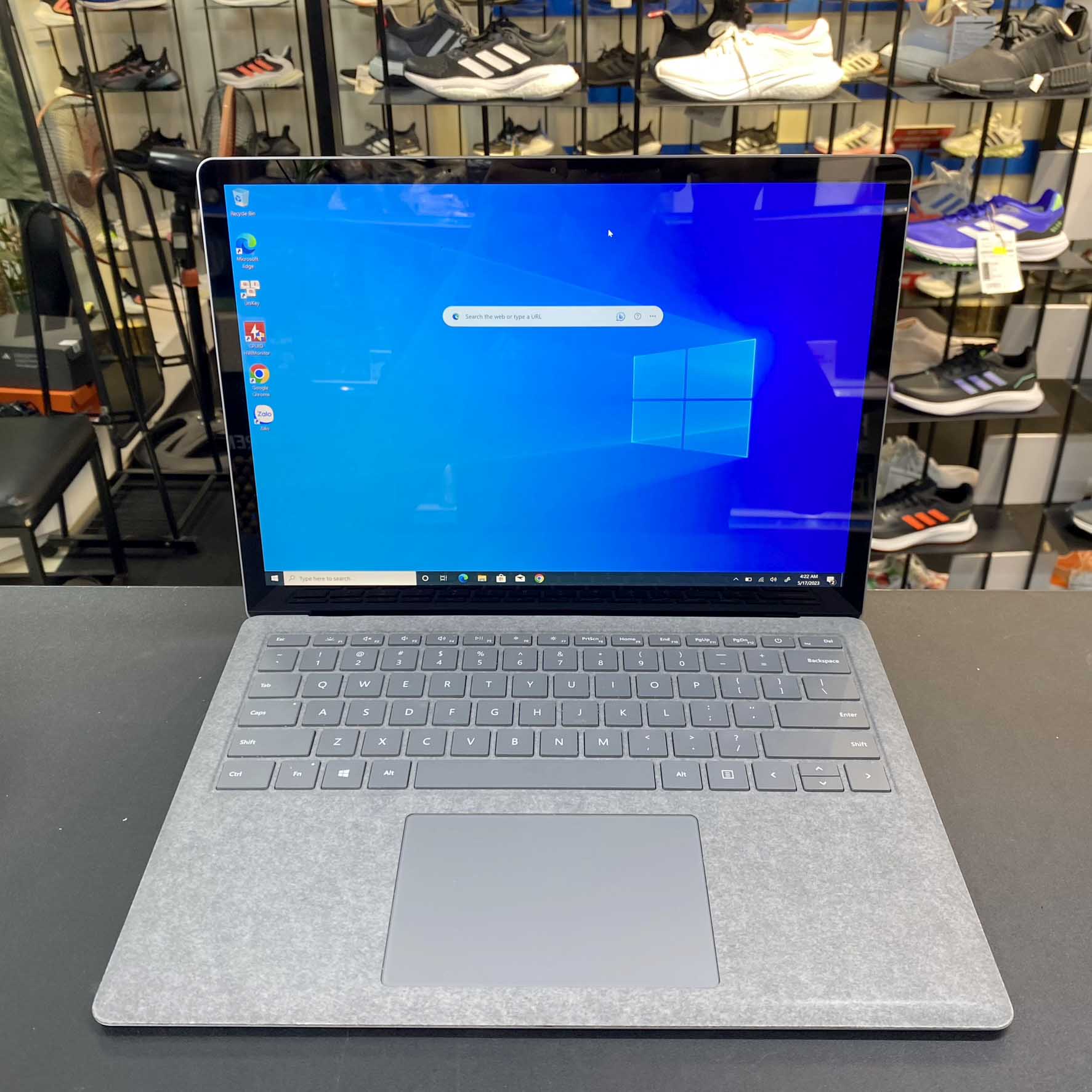 Surface Laptop