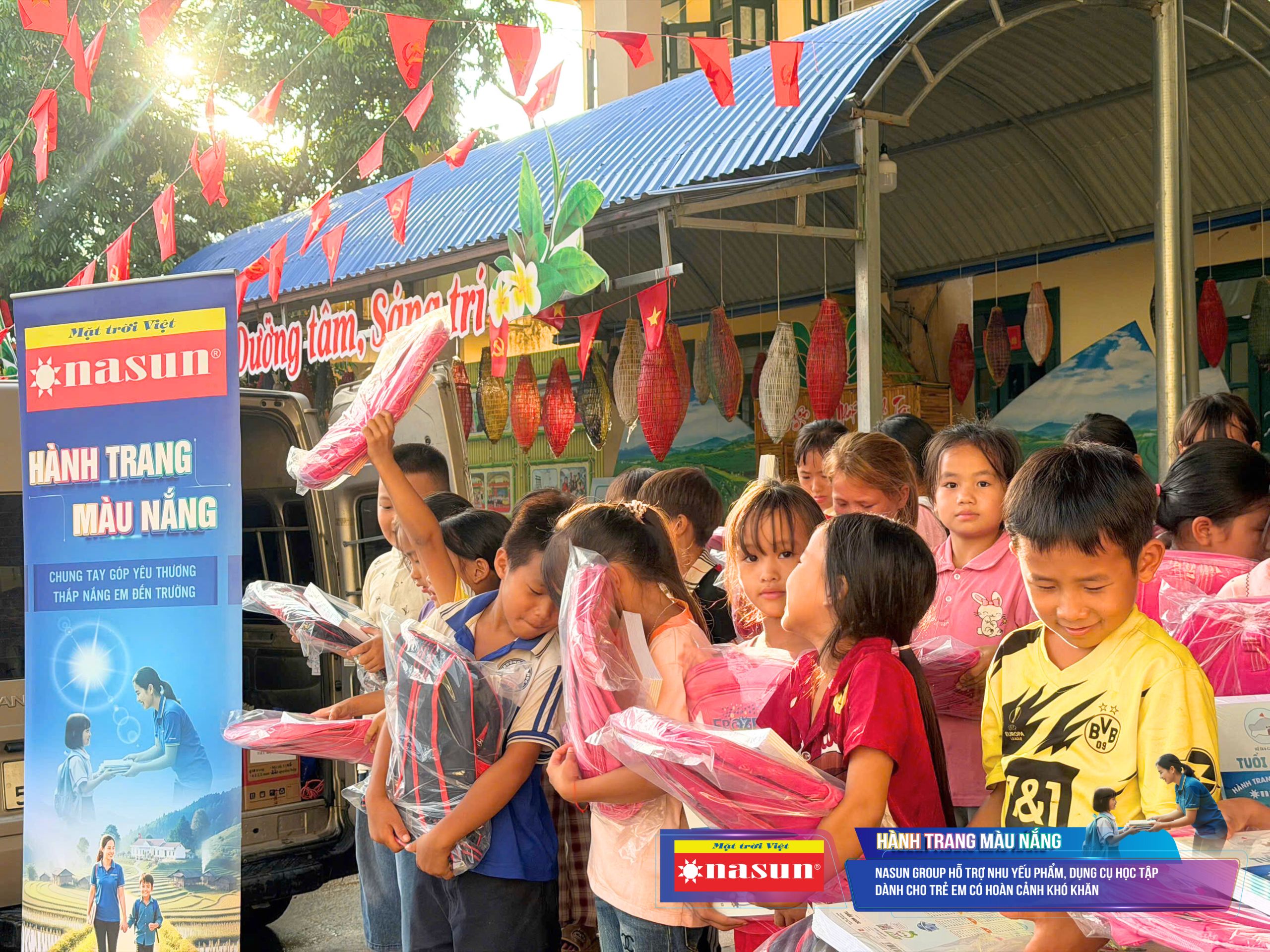 Hành trang màu nắng - Nasun Group lan tỏa yêu thương sau cơn lũ