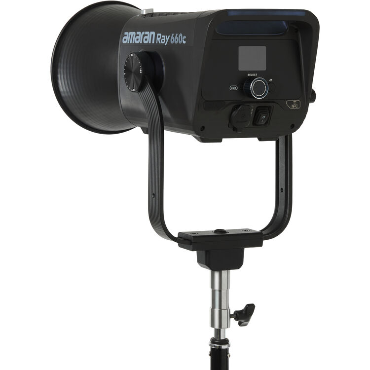 Đèn LED Amaran Ray 660c RGB 660W CCT 1800-20000K