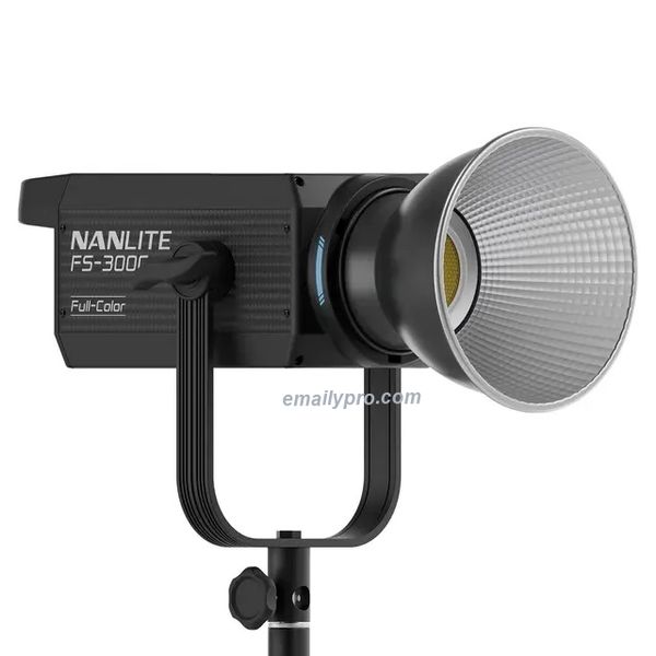 Nanlite FS-300C RGB
