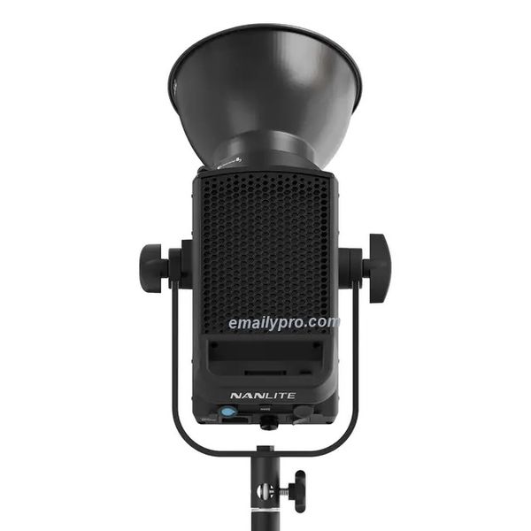 Nanlite FS-300C RGB