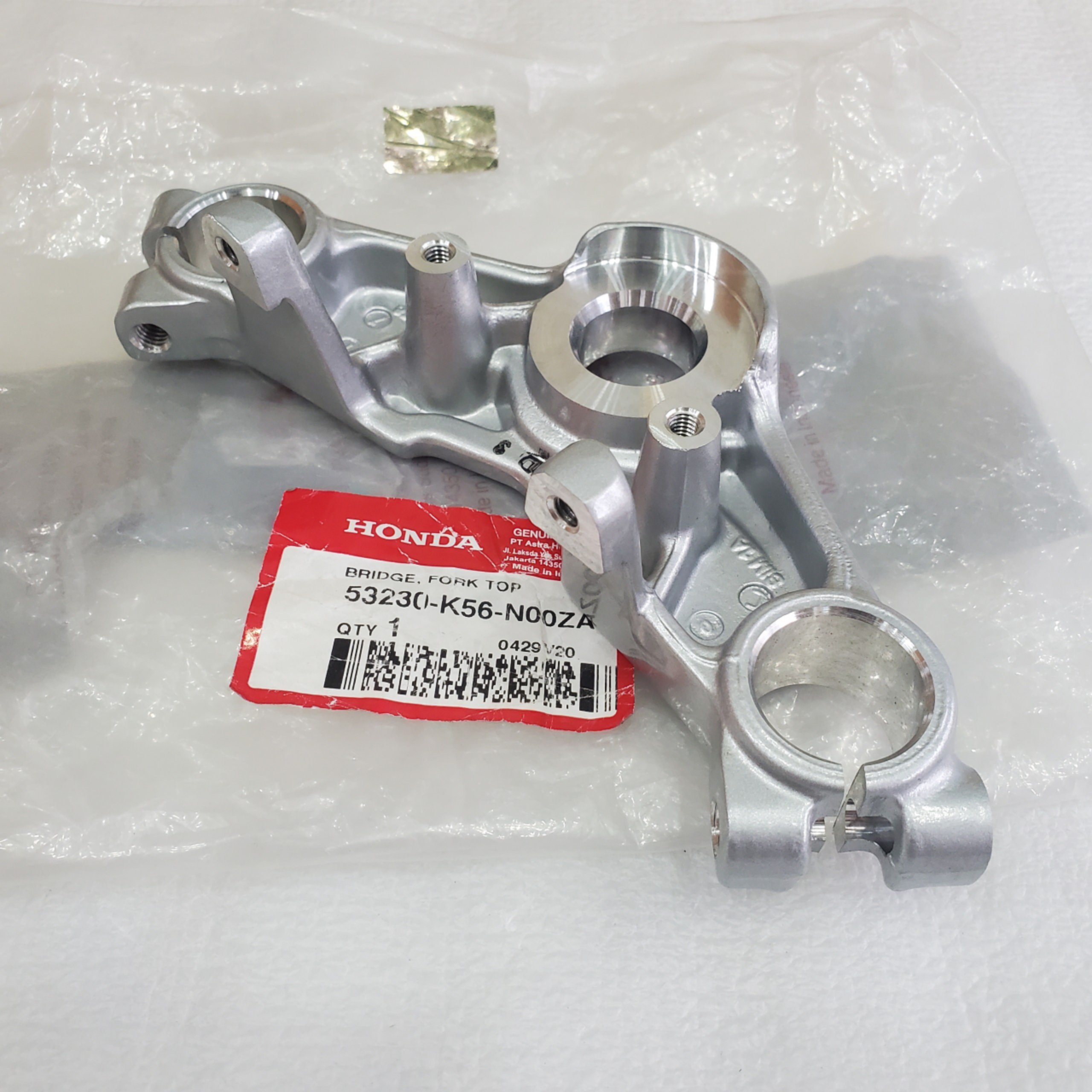 Chảng ba trên Sonic - 53230-K56-N00ZA