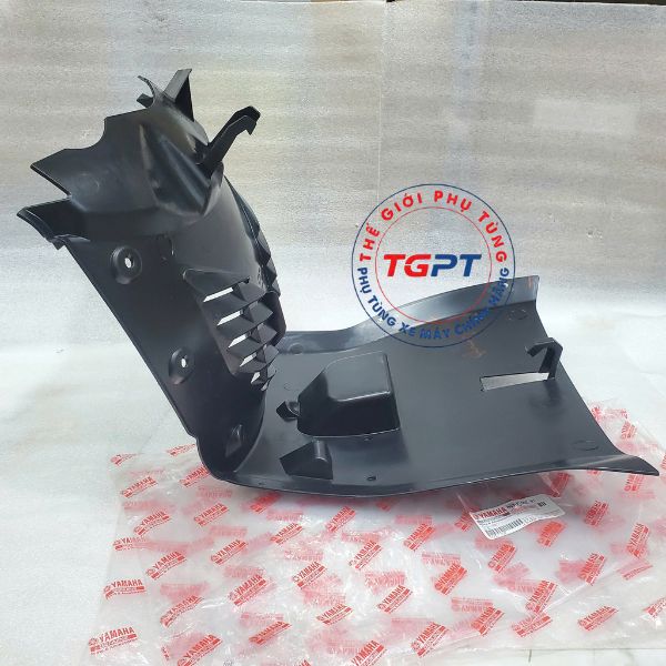 Chắn bùn trong NVX V1 (125-150cc) 2017-2020 /B63-F1552-00