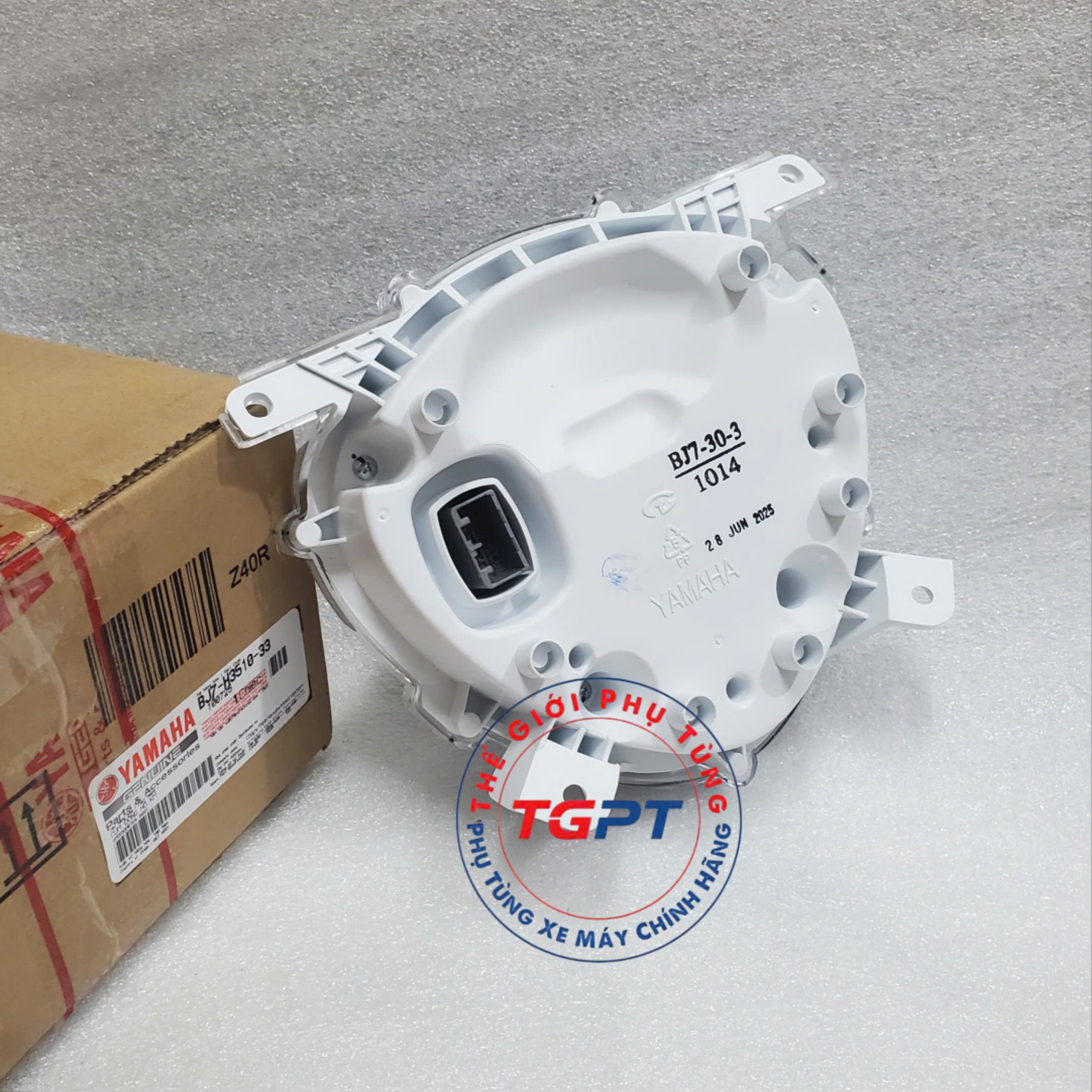 ĐỒNG HỒ JANUS KEY TÂM ĐỎ