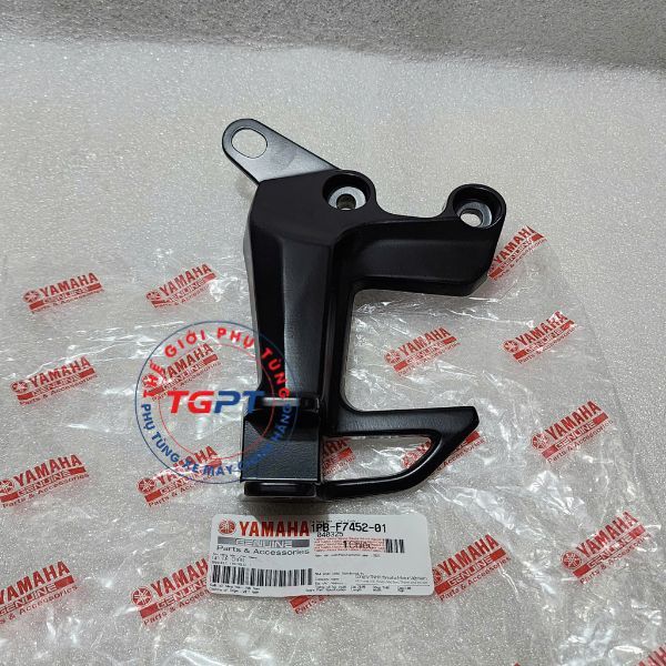 Giá để chân, gác chân sau xe Jupiter Fi 2014-2025 /1PB-F7452-01/1PB-F7462-01