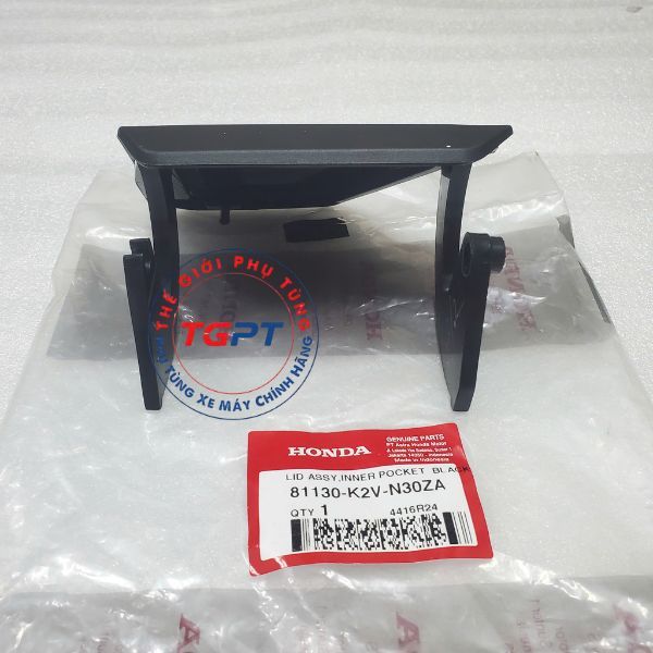 Nắp mở hộp cốp Vario 2023 125cc /81130-K2V-N30ZA