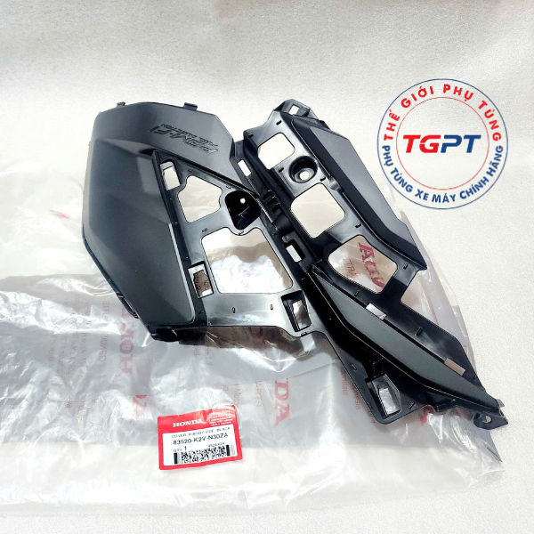 Nhựa nhám PGM-FI, Ốp gác chân Vario 2023 125cc  /83520-K2V-N30ZA/83620-K2V-N30ZA