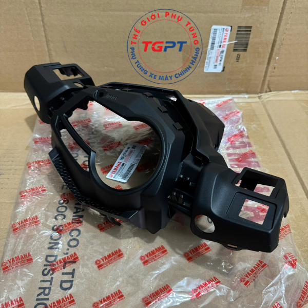 Ốp đầu sau, gáy, bợ cổ Exciter 150 2015-2018 /2ND-F6145-00