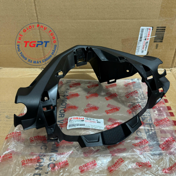 Ốp đầu sau, gáy, bợ cổ Exciter 150 2019 (đời đèn Led) /2ND-F6145-10