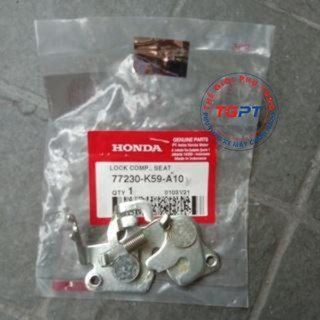 Pát yên sau Vario 150 /77230-K59-A10