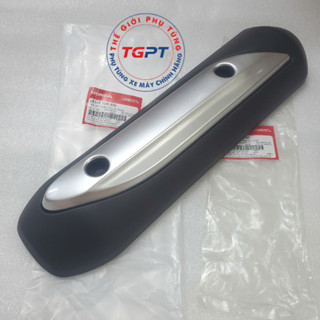 Vỉ pô, che pô, ốp pô xe Click 110 Việt Nam /18318-KVB-900/18319-KVB-900