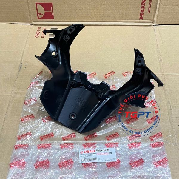 Ốp đầu sau, Nắp sau tay lái, Bợ cổ Exciter 155 2021-2025 /B5V-F6145-00