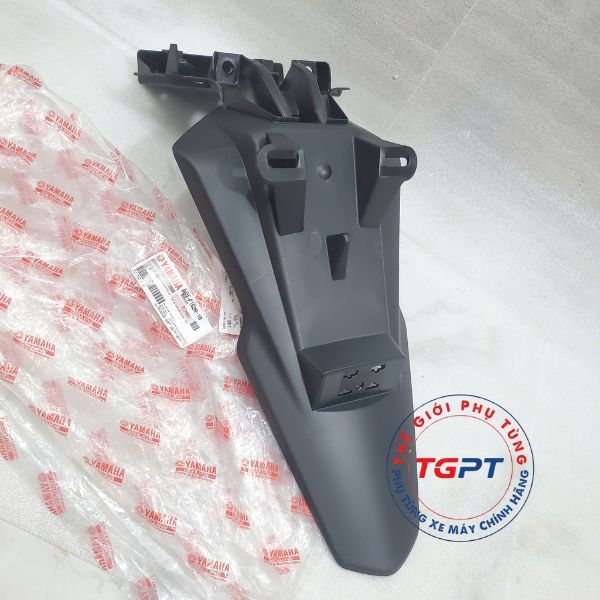 Chắn bùn sau, Đuôi biển số NVX V1 2017-2020 /B63-F162R-10