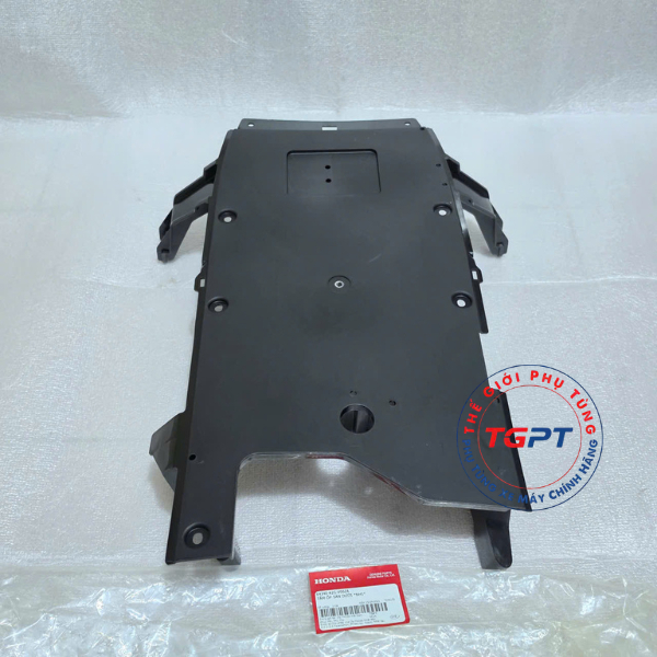 Tấm ốp sàn dưới *Nh1*, Sàn gầm Vario 160, Click 160 (2023-2025) - 64340-K2S-V00ZA
