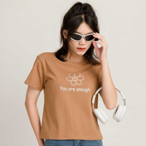 Áo thun nữ Slimfit tay ngắn