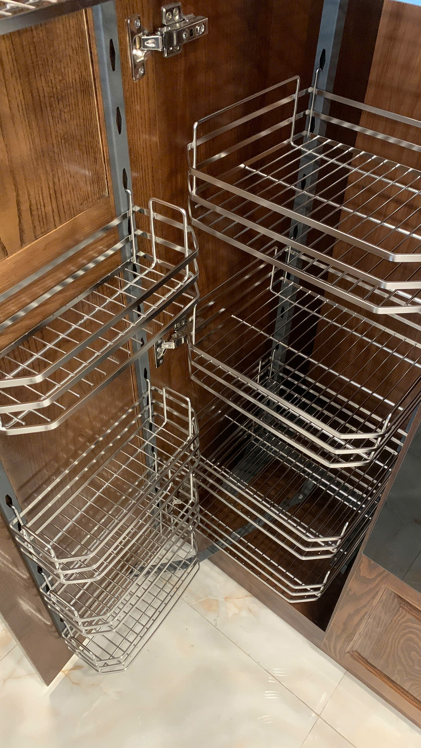 Tủ Đồ Khô Nhà Bếp 12 Ngăn 6 Tầng NAN DẸT CELAENO CAO CẤP, INOX 304, Hệ Ray Giảm Chấn - Bảo Hành Vĩnh Viễn - Có Thợ Lắp