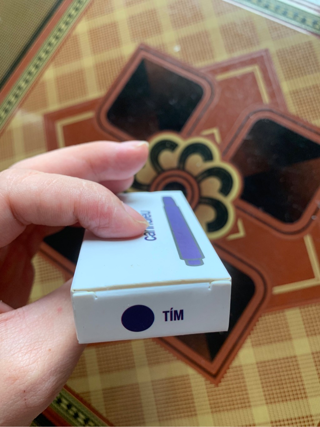 Ống mực cánh diều màu tím