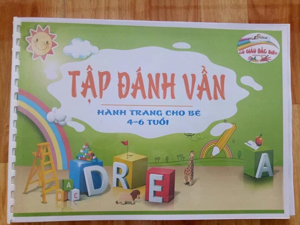 Tập đánh vần mẫu đóng lò xo