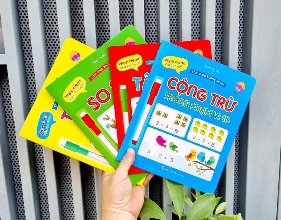 Bộ vở viết xóa được bộ số (4 quyển + 2 bút)