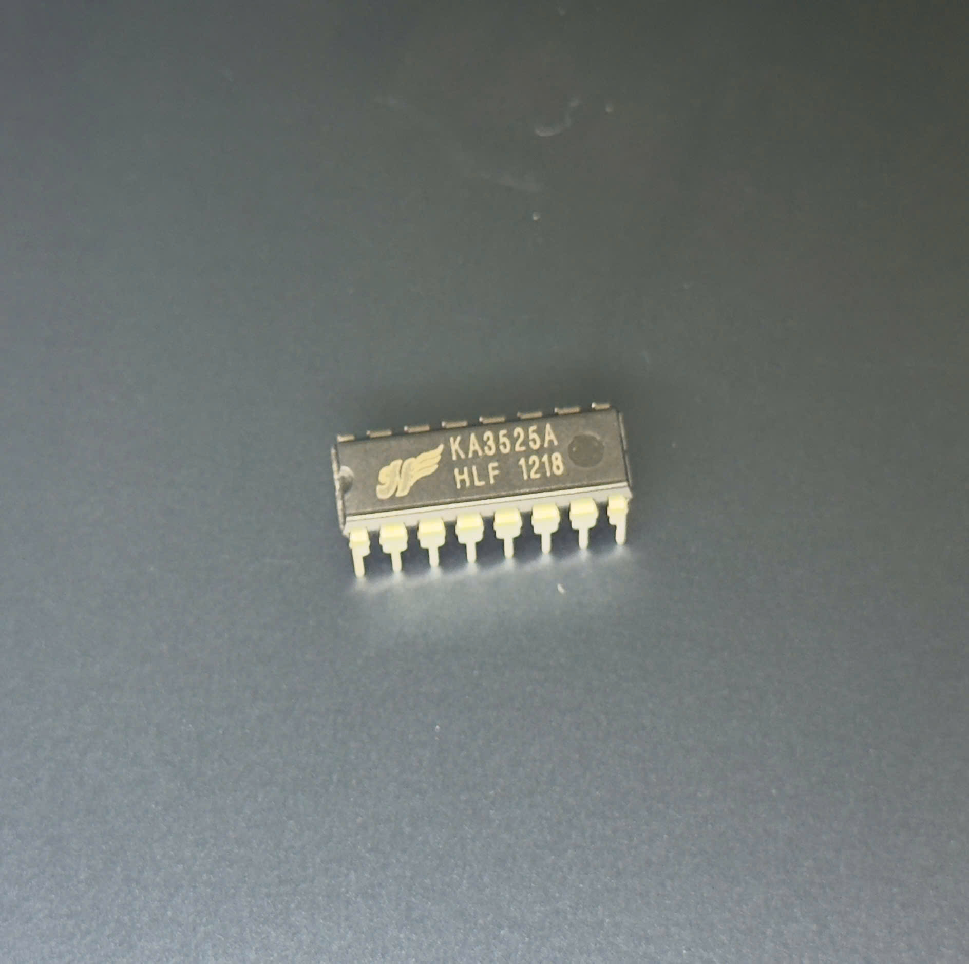 KA3525 HLF - Linh Kiện NDT