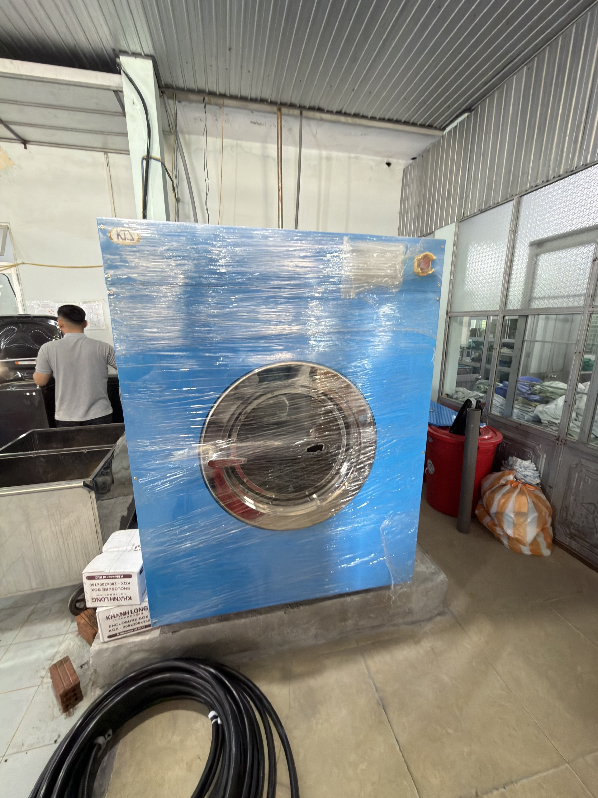 Bàn Giao Máy Giặt Và Máy Sấy Công Nghiệp Tại Bệnh Viện Đa Khoa Khu Vực Miền Núi Phía Bắc Quảng Nam